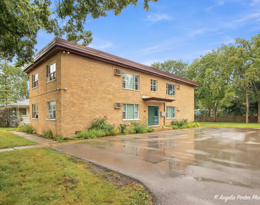 420 S Lake Street - Photo Thumbnail 1