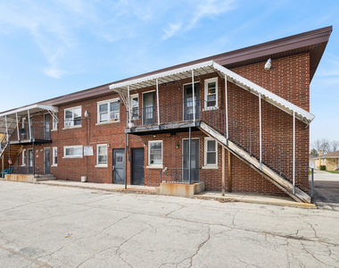 1211 Homestead Road - Photo Thumbnail 23