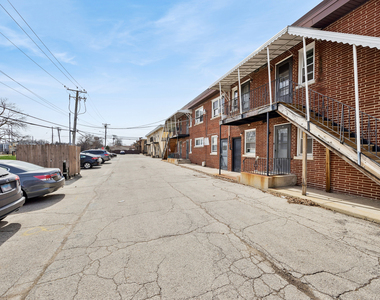 1211 Homestead Road - Photo Thumbnail 24