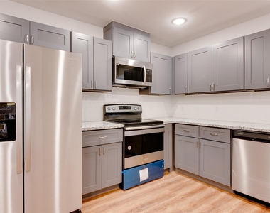 2702 Reid Street - Photo Thumbnail 10