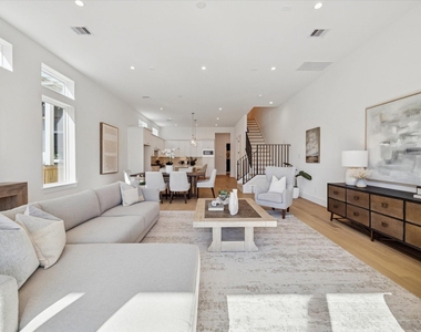 1520 W 21st St - Photo Thumbnail 12