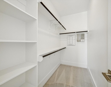 1520 W 21st St - Photo Thumbnail 28
