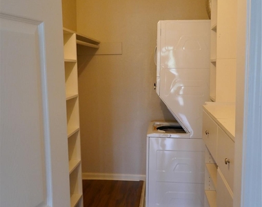 2100 Tanglewilde Street - Photo Thumbnail 9