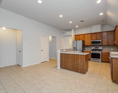 21922 Catoosa Drive - Photo Thumbnail 11