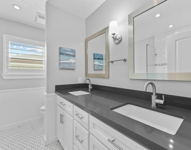 5618 Dawnridge Drive - Photo Thumbnail 9