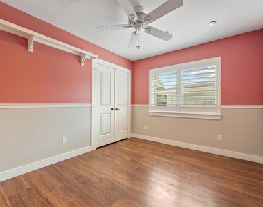 5618 Dawnridge Drive - Photo Thumbnail 6