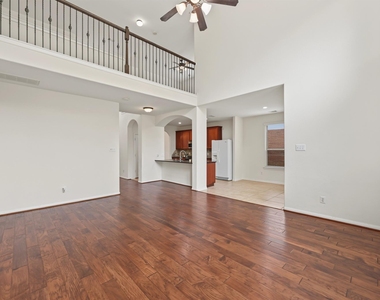 11 Sagamore Ridge Place - Photo Thumbnail 7