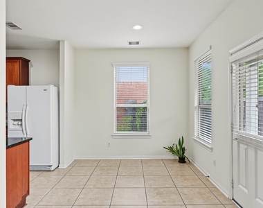 11 Sagamore Ridge Place - Photo Thumbnail 11