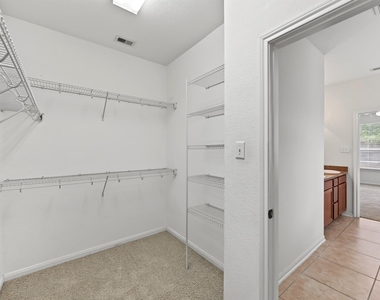 11 Sagamore Ridge Place - Photo Thumbnail 17