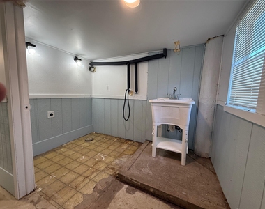 414 Murex Street - Photo Thumbnail 15