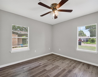 3408 Palm Avenue - Photo Thumbnail 26
