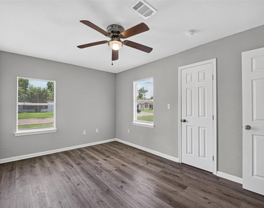 3408 Palm Avenue - Photo Thumbnail 19