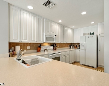 15369 Laughing Gull Lane - Photo Thumbnail 8