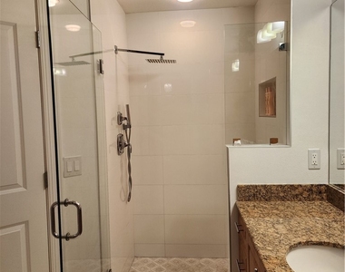 2825 Palm Beach Boulevard - Photo Thumbnail 11