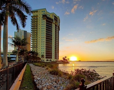 2825 Palm Beach Boulevard - Photo Thumbnail 20