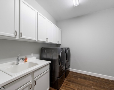 14020 Fenwood Court - Photo Thumbnail 36