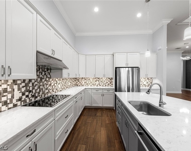 14020 Fenwood Court - Photo Thumbnail 12