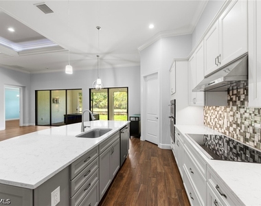 14020 Fenwood Court - Photo Thumbnail 11