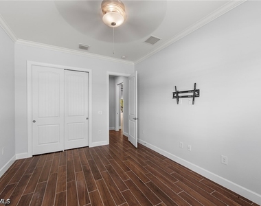 14020 Fenwood Court - Photo Thumbnail 22