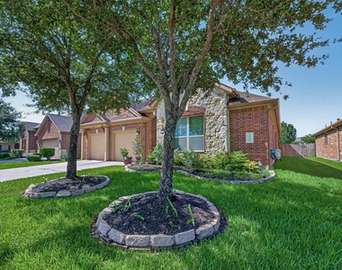 20107 Shiloh Springs Drive - Photo Thumbnail 2