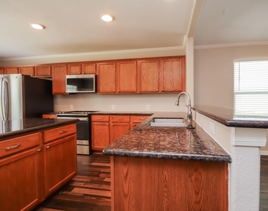 21610 Gannet Peak Way - Photo Thumbnail 4