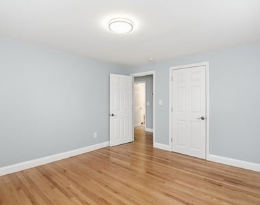8 Danville - Photo Thumbnail 12