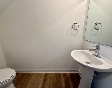 2709 Discovery Trails Court - Photo Thumbnail 11