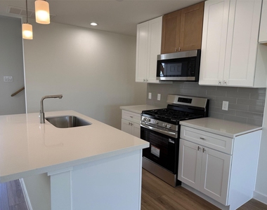 2709 Discovery Trails Court - Photo Thumbnail 1