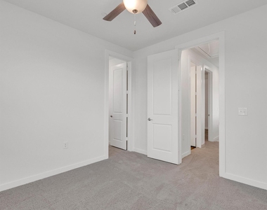 2709-501 Rockhill Road - Photo Thumbnail 25