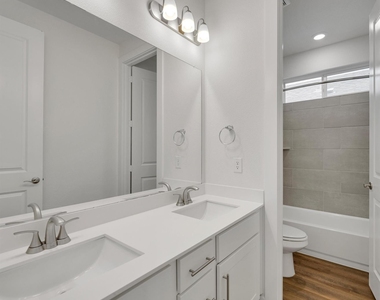 2709-501 Rockhill Road - Photo Thumbnail 22
