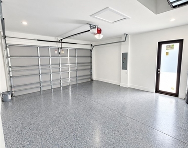 1122 Nw 15th Street - Photo Thumbnail 15