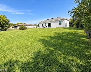 3409 31st Street W - Photo Thumbnail 2