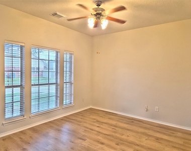 20243 Louetta Crossing Drive - Photo Thumbnail 6