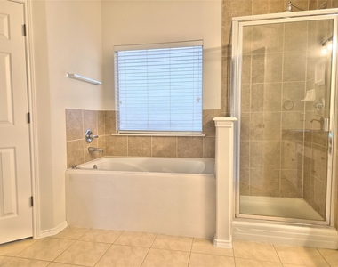 20243 Louetta Crossing Drive - Photo Thumbnail 13