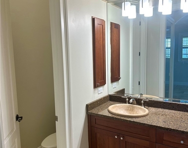 1625 Se 46th Street - Photo Thumbnail 6
