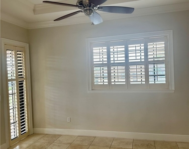 1625 Se 46th Street - Photo Thumbnail 5