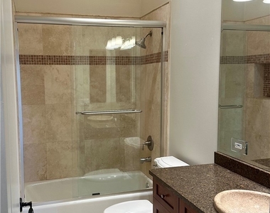 1625 Se 46th Street - Photo Thumbnail 8