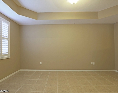 9836 Catena Way - Photo Thumbnail 7