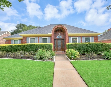 622 Fernglade Drive - Photo Thumbnail 33