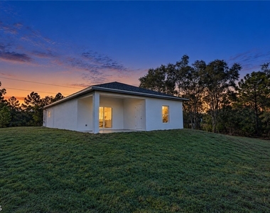 767 Crystal Avenue S - Photo Thumbnail 6