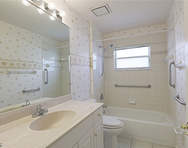 13927 Lily Pad Circle - Photo Thumbnail 5