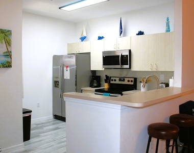 15441 Bellamar Circle - Photo Thumbnail 7