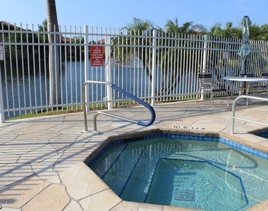 15441 Bellamar Circle - Photo Thumbnail 18