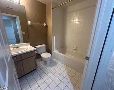 4635 Saint Croix Lane - Photo Thumbnail 8