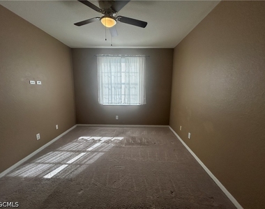 4635 Saint Croix Lane - Photo Thumbnail 7