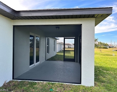 1011 Nw 22nd Terrace - Photo Thumbnail 26