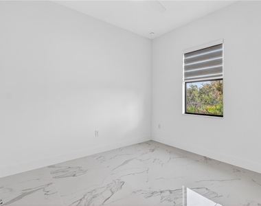 4107 16th Street Sw - Photo Thumbnail 27
