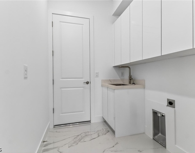 4107 16th Street Sw - Photo Thumbnail 33