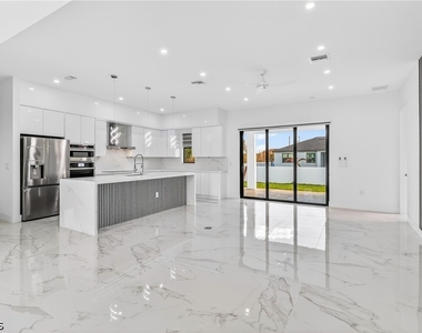 4107 16th Street Sw - Photo Thumbnail 13