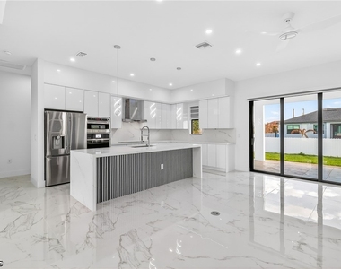 4107 16th Street Sw - Photo Thumbnail 7
